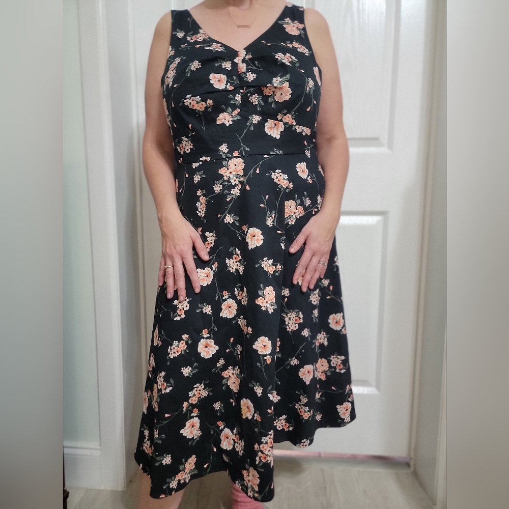Torrid Black Floral Midi Dress